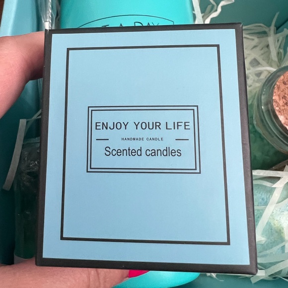 Turquoise Gift Box Set - Picture 5 of 8